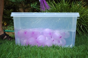 Water Balloon Quick fill in one minute 2